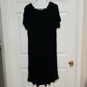 Comfy black dress
